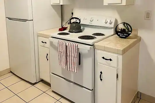 West Village Apartments - San Jose, CA - Photo 4
