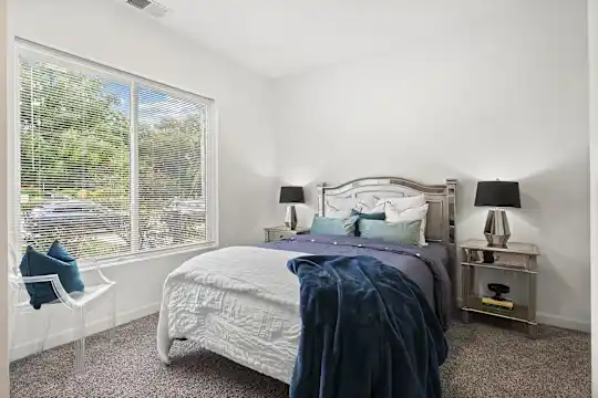 The Lumos Apartments - Cleveland, OH - Photo 3