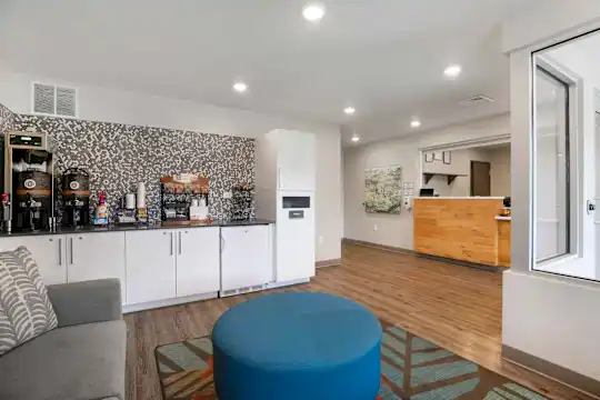 Furnished Studio - Providence - Providence, RI - Photo 5