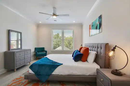 Parkway Apartments - New Orleans, LA - Photo 15