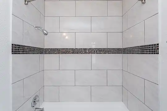 Villa Luna Apartments - Houston, TX - Photo 11