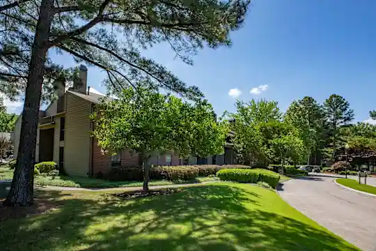 The Summit Apartments - Memphis, TN - Photo 22