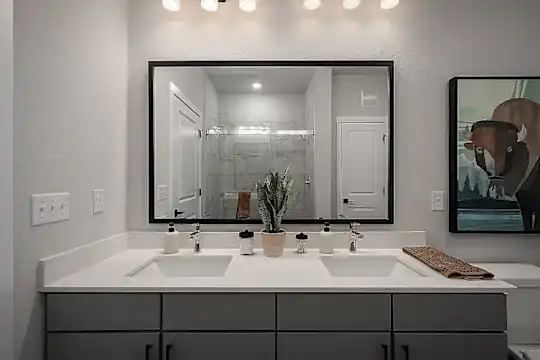The Baldwin Modern Apartments - Colorado Springs, CO - Photo 18