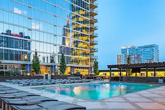 One Light Luxury Apartments - Kansas City, MO - Photo 20