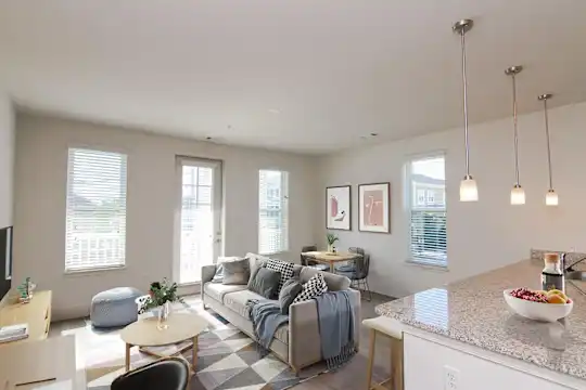 South Junction Apartments - Memphis, TN - Photo 7