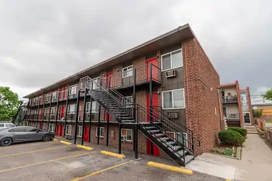 Rio Platte apartments - Denver, CO - Photo 4