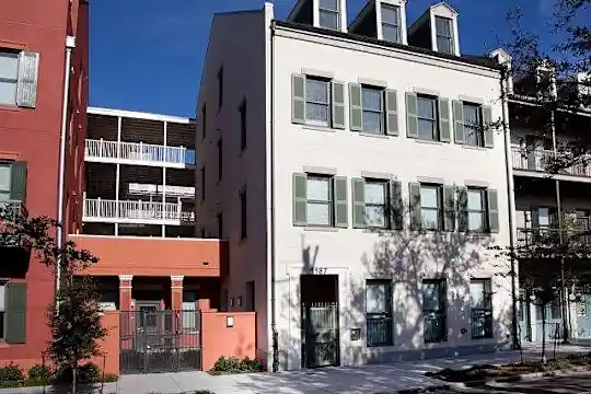 Aloysius Apartments - New Orleans, LA - Photo 9