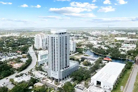 RIVR Lofts - Fort Lauderdale, FL - Photo 2