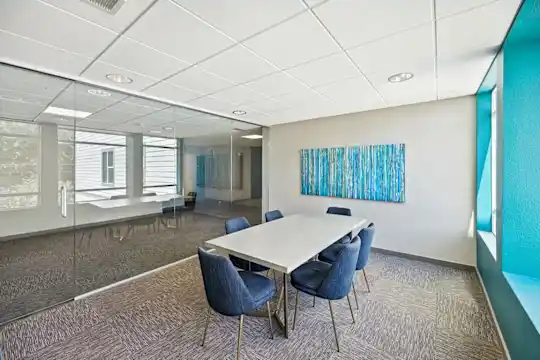 45 Madison Apartments - Kansas City, MO - Photo 8