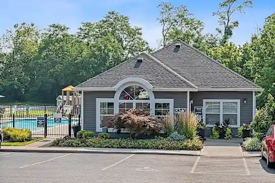 Galbraith Pointe Apartments and Townhomes - Cincinnati, OH - Photo 45