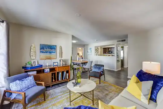 Ascent at Silverado Apartment Homes - Las Vegas, NV - Photo 17