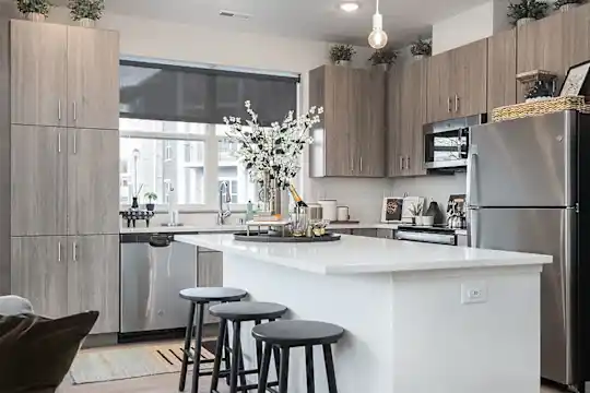 One30 at Stonegate - Cincinnati, OH - Photo 5