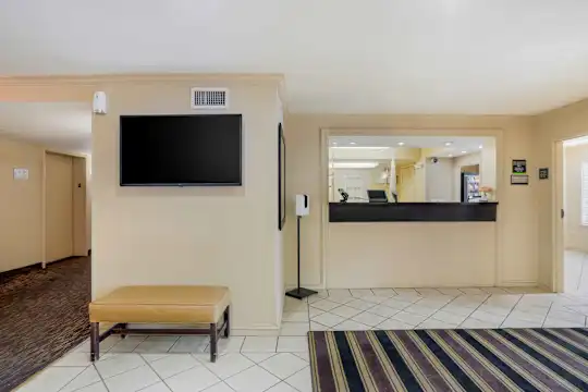 Furnished Studio - Memphis - Germantown - Memphis, TN - Photo 6
