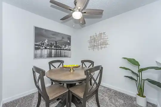 Galbraith Pointe Apartments and Townhomes - Cincinnati, OH - Photo 21