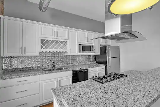 The Fenton Apartments - Buffalo, NY - Photo 4