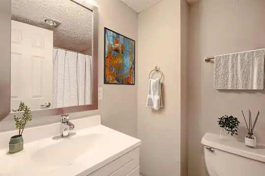 Encanto Lofts Apartments - Albuquerque, NM - Photo 21