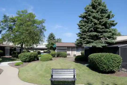 Hampton Woods - Columbus, OH - Photo 16