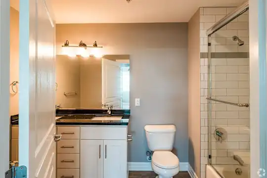 Mid City Apartments - Buffalo, NY - Photo 16