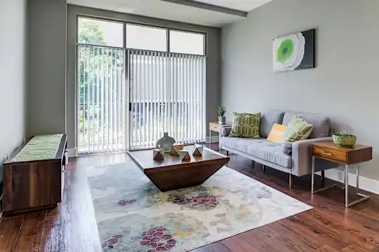 Piedmont Pad Apartments - Atlanta, GA - Photo 17