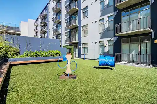 Piedmont Pad Apartments - Atlanta, GA - Photo 13
