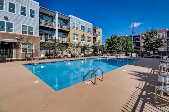 Heritage at Oakley Square - Cincinnati, OH - Photo 17