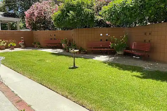 Shires Memorial Center (Senior Independent Living) 55+ - San Jose, CA - Photo 2