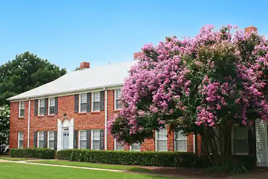 Georgian Woods - Memphis, TN - Photo 14