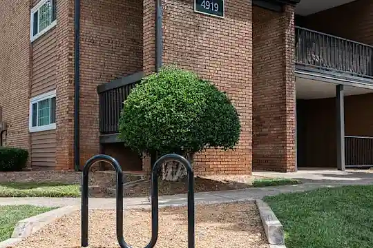 Central Pointe - Charlotte, NC - Photo 31