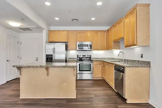 Aviara - San Jose, CA - Photo 37