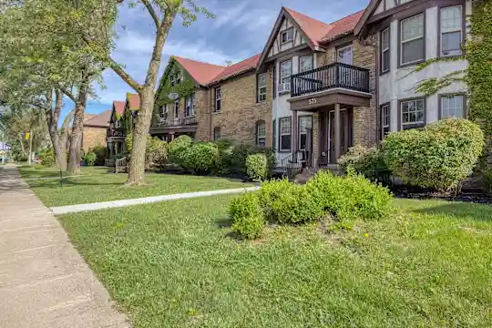Colvin View Apartments - Buffalo, NY - Photo 3