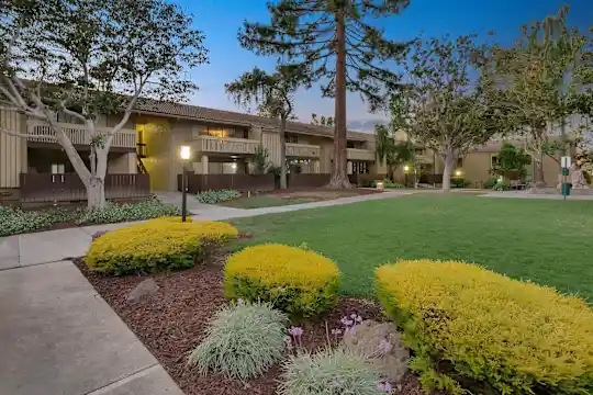 Summerwood Apartments - Santa Clara, CA - Photo 27