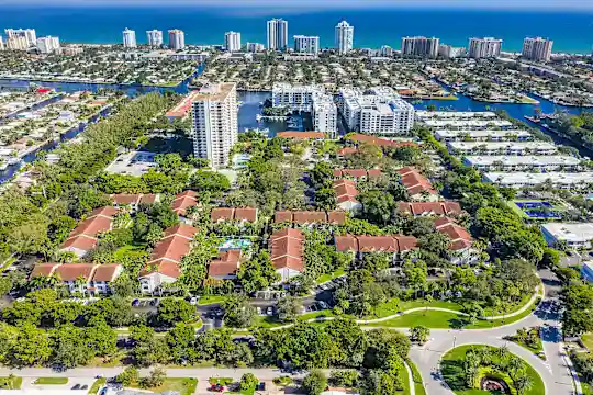 10X Port Royale - Fort Lauderdale, FL - Photo 1