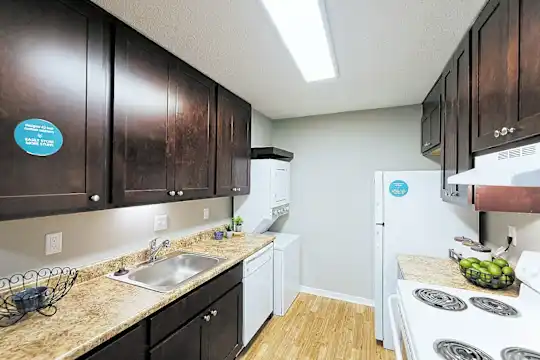 Cedar Run Apartments - Memphis, TN - Photo 19