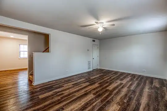 Stansbury Manor Apartments & Townhomes - Baltimore, MD - Photo 1