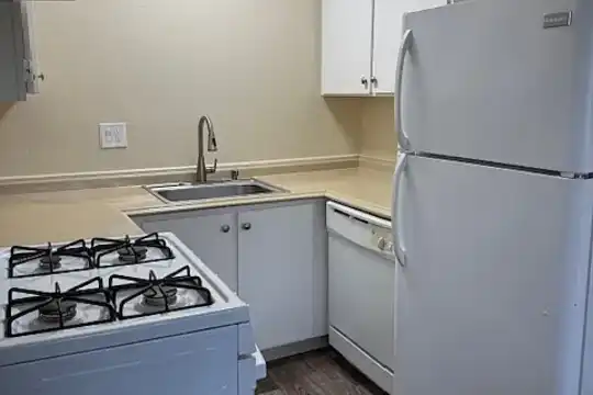Capitol Ave Apartments - San Jose, CA - Photo 20