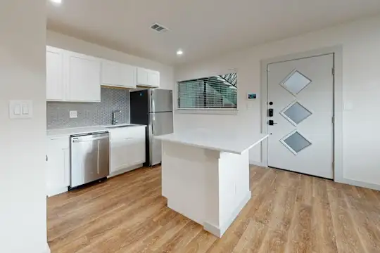 Lakewood Village - Dallas, TX - Photo 35