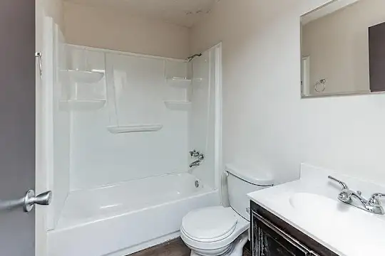 Hilldale Apartments - Memphis, TN - Photo 6