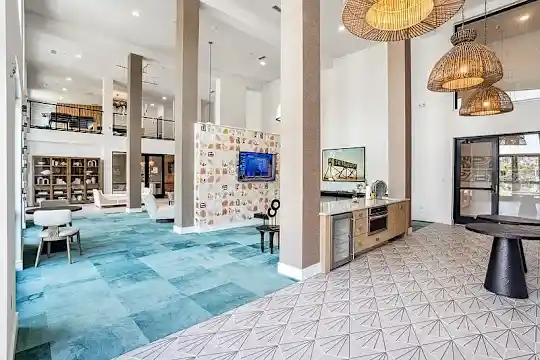 Tropia Luxury Apartments - Jacksonville, FL - Photo 8