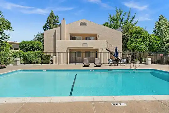 Plum Orchard Apartments - San Jose, CA - Photo 25