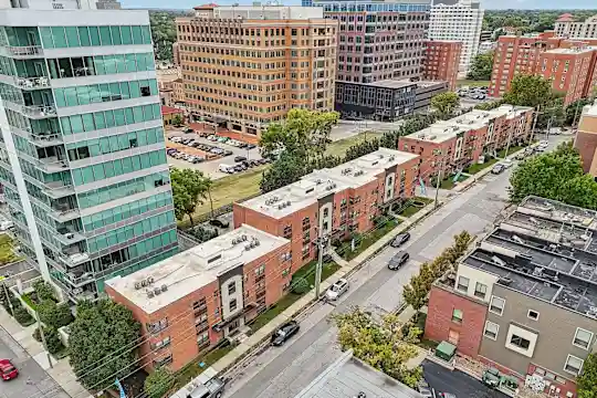 Broadway 46 Apartments - Kansas City, MO - Photo 21
