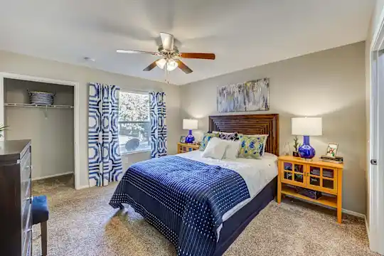Ascent at Silverado Apartment Homes - Las Vegas, NV - Photo 6