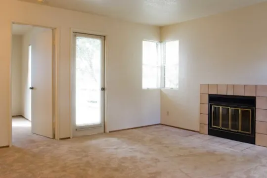 Orchard Park Apartments - San Jose, CA - Photo 22