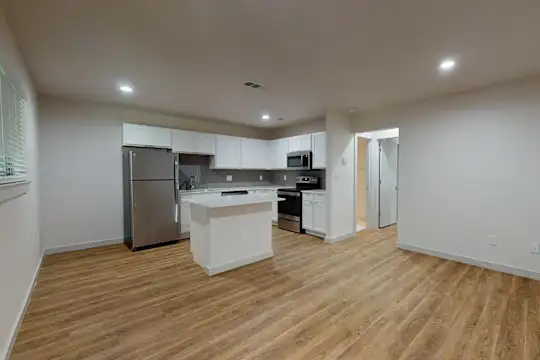 Lakewood Village - Dallas, TX - Photo 27