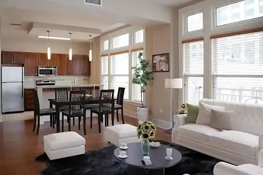 Hibernia Tower Apartments - New Orleans, LA - Photo 22