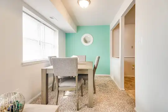 Hazelwood Homes - Baltimore, MD - Photo 6