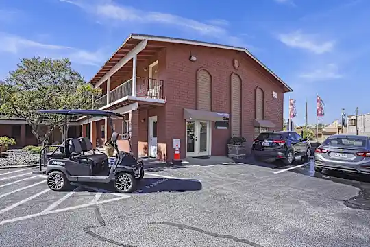 Paso Oeste Apartments - El Paso, TX - Photo 1