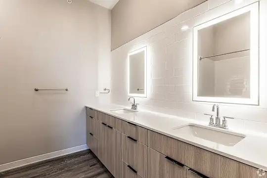 One Nine Vine Apartments - Kansas City, MO - Photo 34