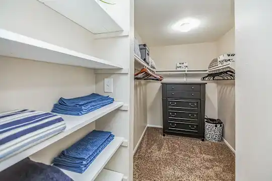 Summer Trace Apartments - Memphis, TN - Photo 12