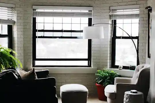 Carlyle Apartments - Kansas City, MO - Photo 5