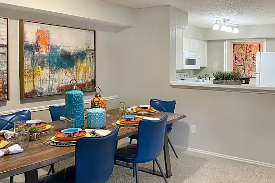 Preston Village Apartments - Dallas, TX - Photo 23